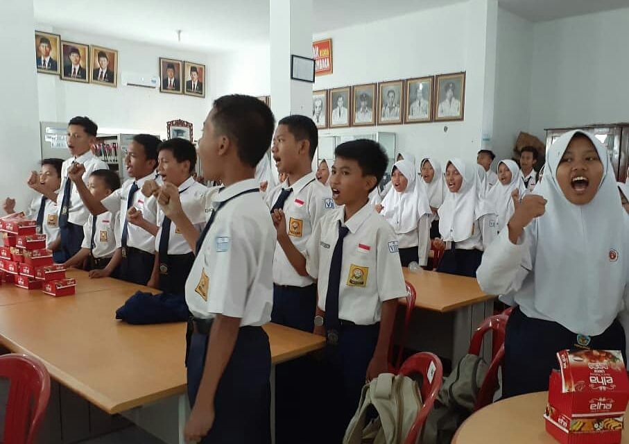 Dinkominfo Sosialisasikan Etika Bermedia Sosial Pada Siswa SMP