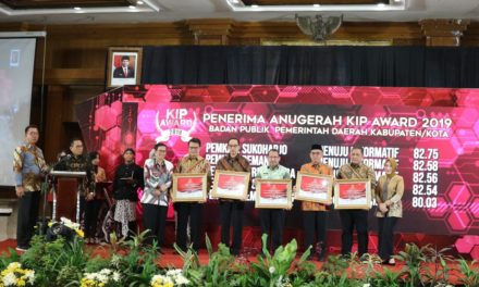 Purbalingga Raih Penghargaan KIP Award 2019