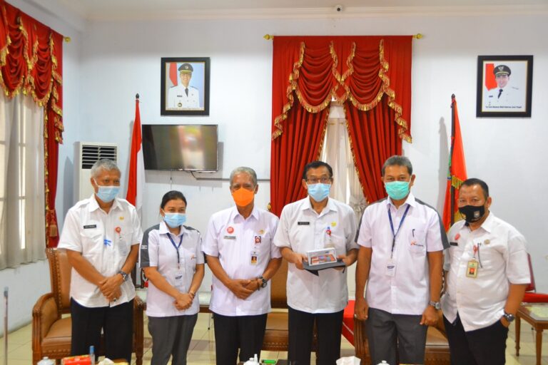 Bank Jateng Bantu 65 Handphone Kabupaten Purbalingga