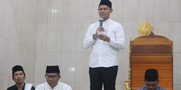 Pemkab Purbalingga Gelar Tarawih Keliling, Bupati dan Wakil Bupati Purbalingga Sosialisasikan Program Unggulan