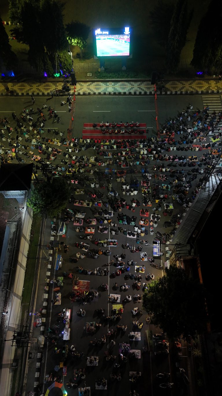 Dinkominfo Purbalingga Dukung Nobar Timnas U-23 vs Malaysia Lewat Layanan Streaming di Alun-Alun