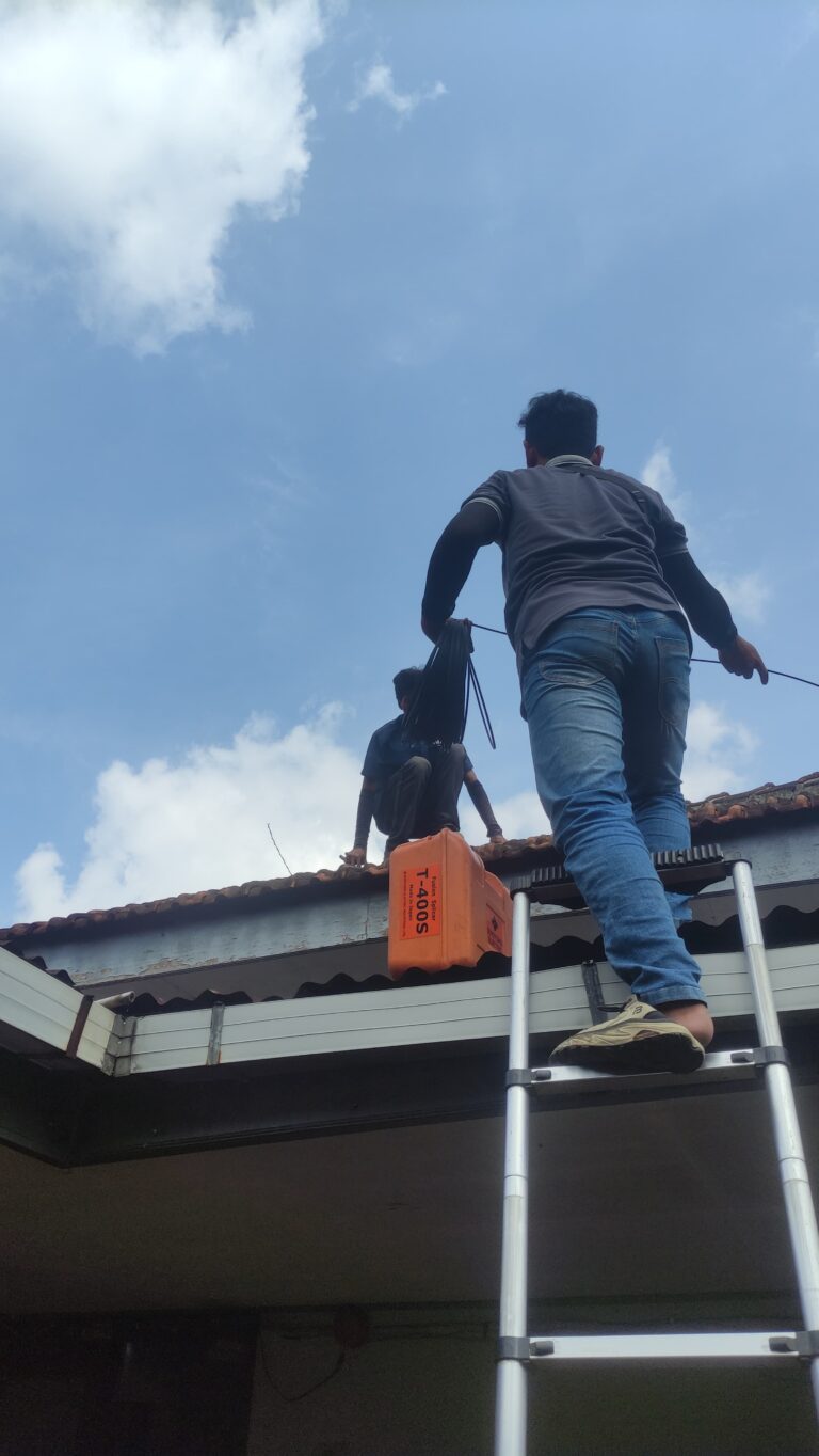 Dinkominfo Lakukan Perbaikan Layanan Jaringan Intra di Disporapar Purbalingga