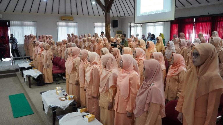 Dinkominfo Purbalingga Fasilitasi Zoom Meeting Pengukuhan Pengurus DWP Unsur Pelaksana Se-Kabupaten